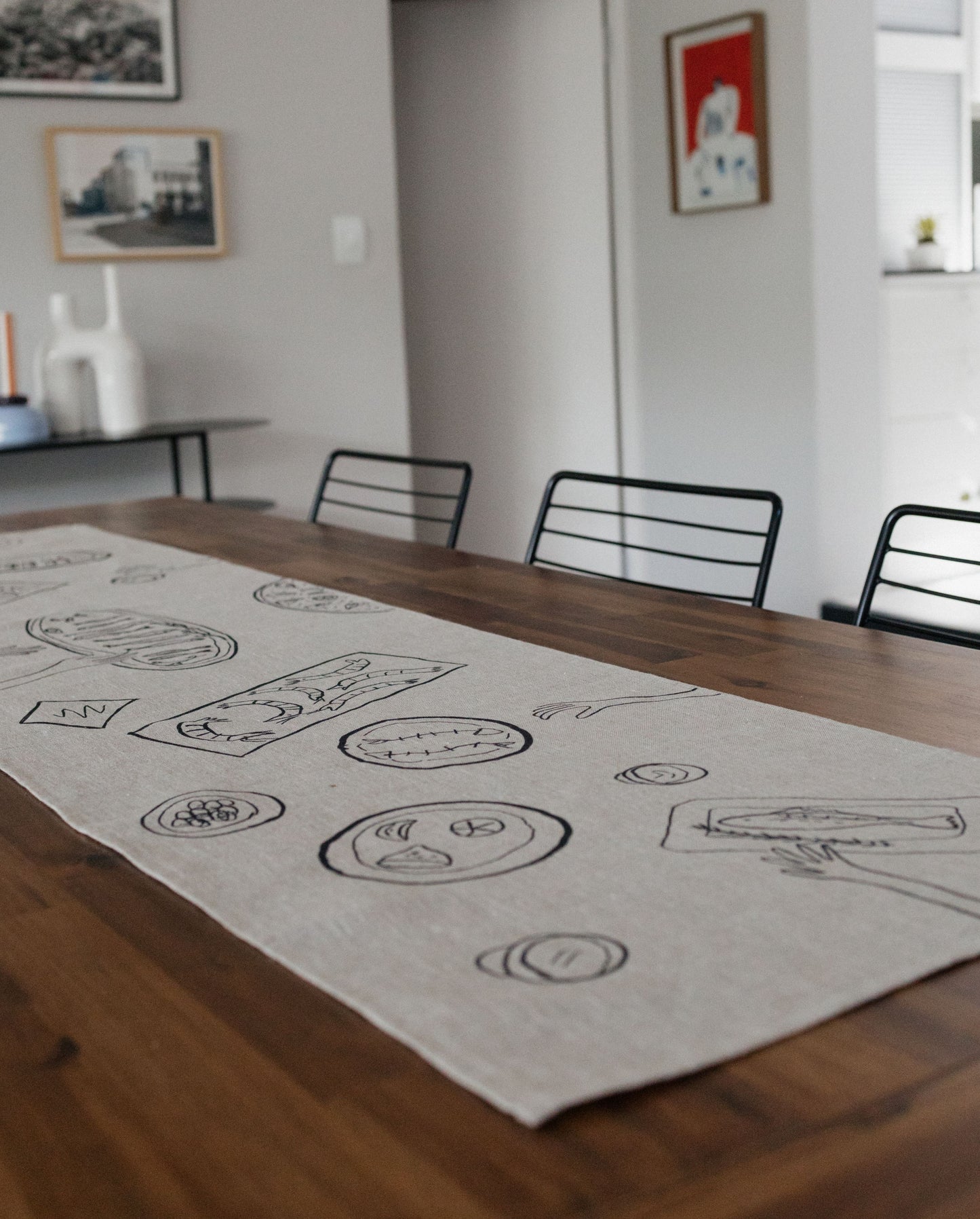 Sion Table Runner