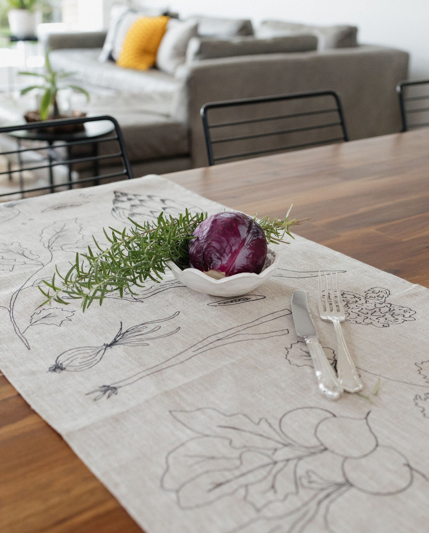 Rhine Table Runner