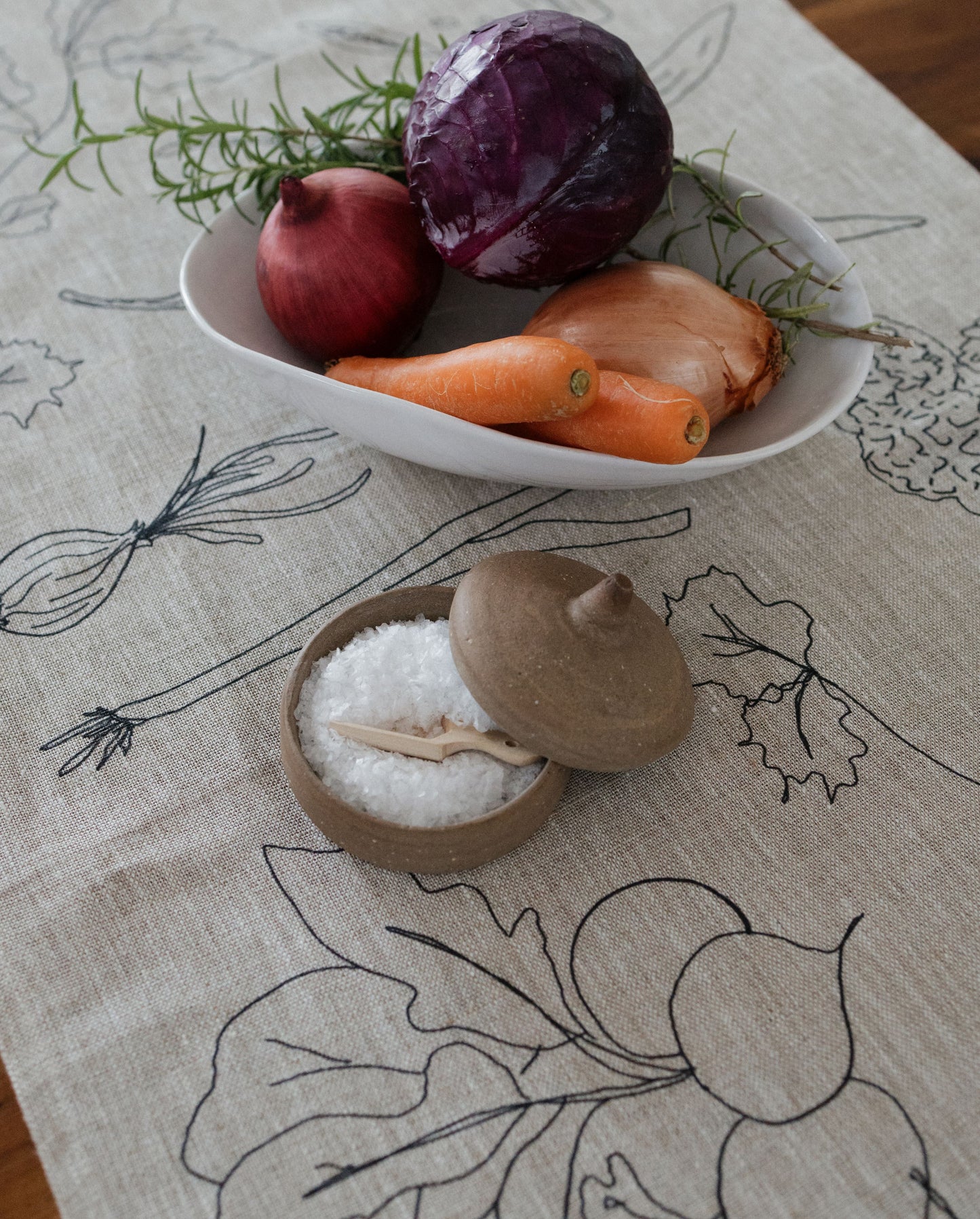 Rhine Table Runner